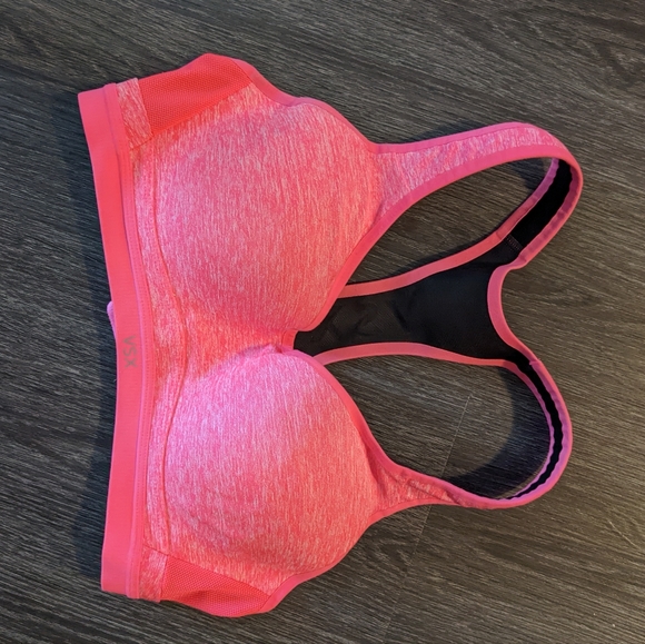 VSX Other - Hot pink VSX sports bra